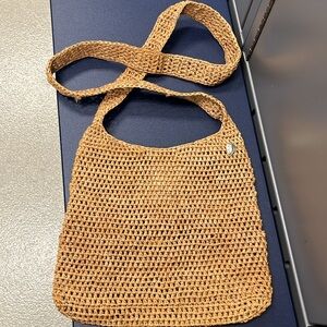 Kaminski Woven Tan Shoulder Bag VINTAGE fashionable, ad versatile